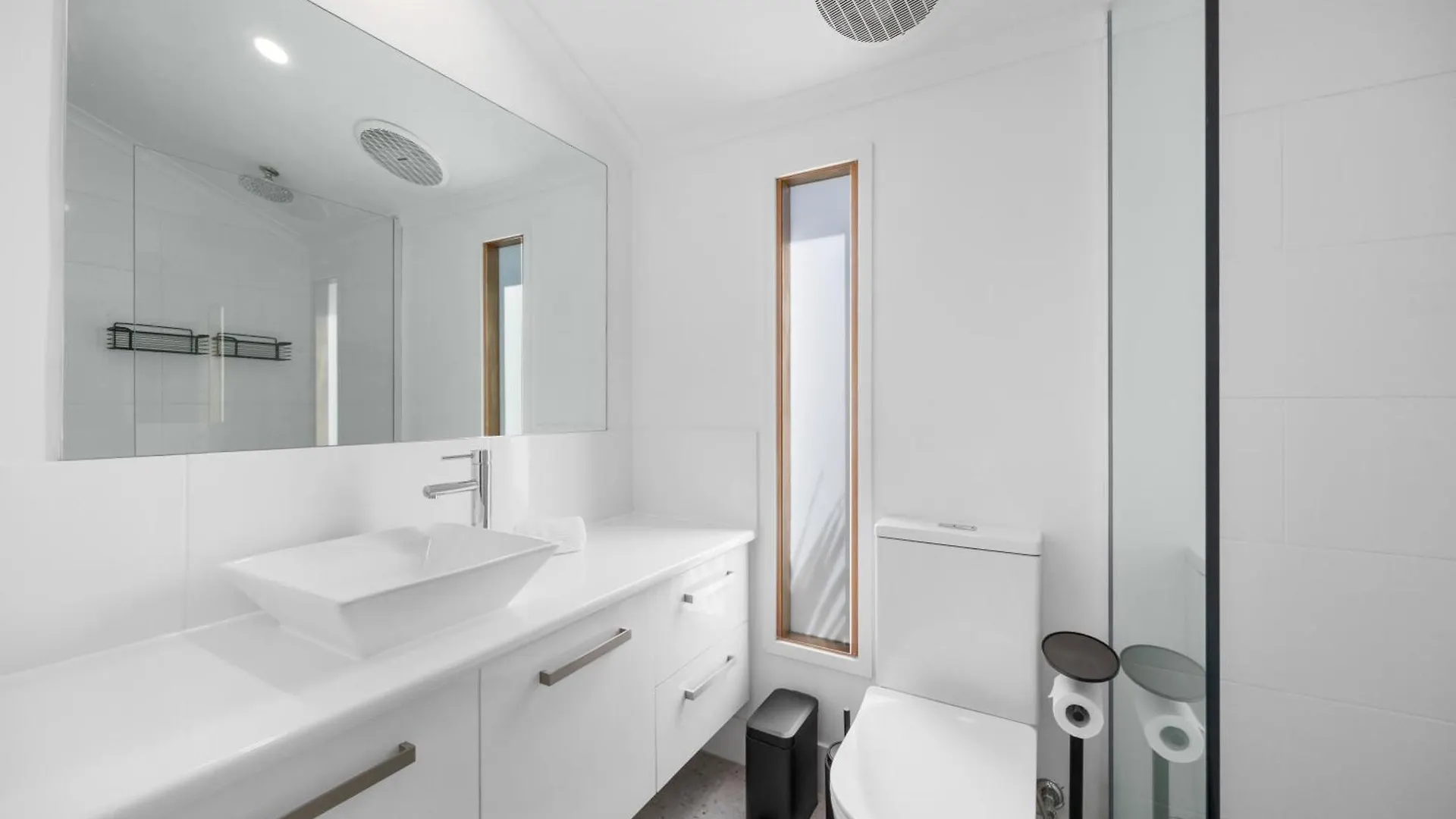 Parkside Pool Retreat - 3Br, Parking, Wi-Fi Apartment Unley